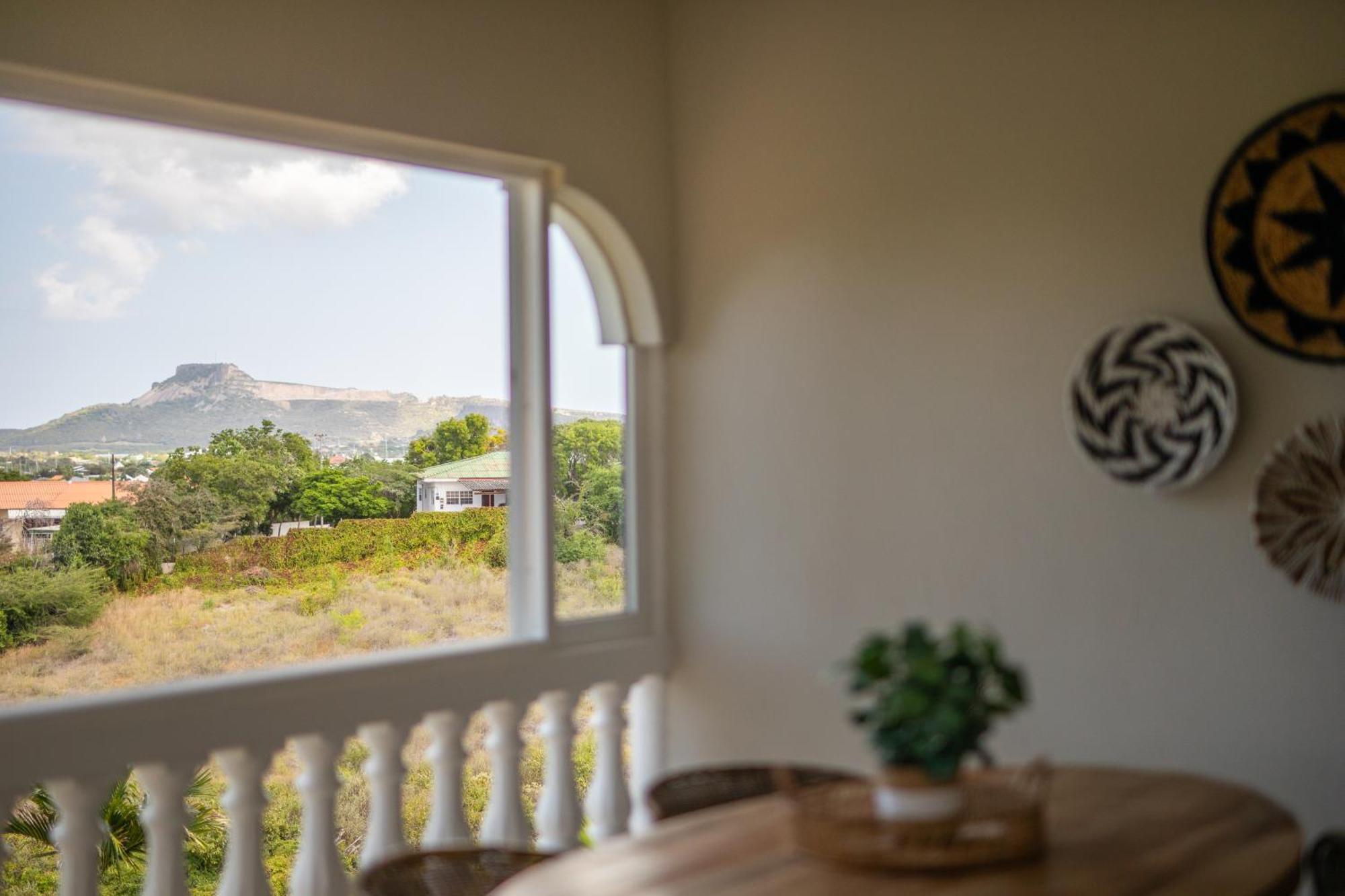 Jt Curacao Apartments Ян-Тил Экстерьер фото